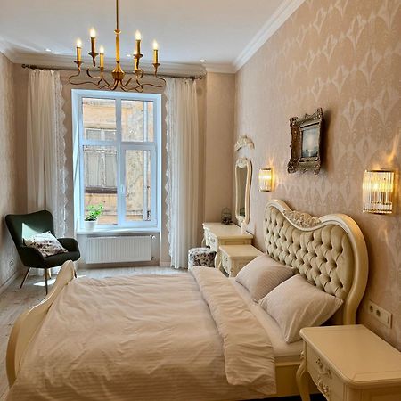 Elite Apart Near Svoboda Avenue Львов Экстерьер фото